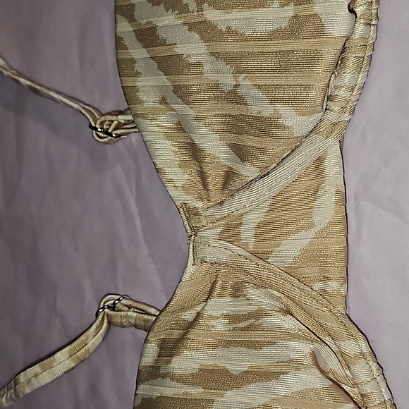 Wild Fable Ribbed Underwire Bikini Top XXS Padded Cups Adj. Straps EUC - Picture 7 of 14